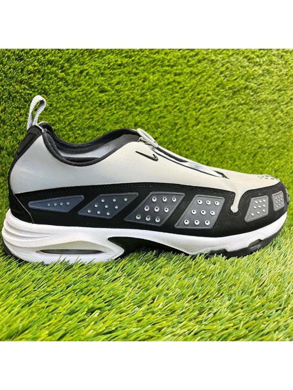 Nike Air Max Sunder Womens Size 13 Mens 11.5 Athletic Walking Shoes Sneakers
